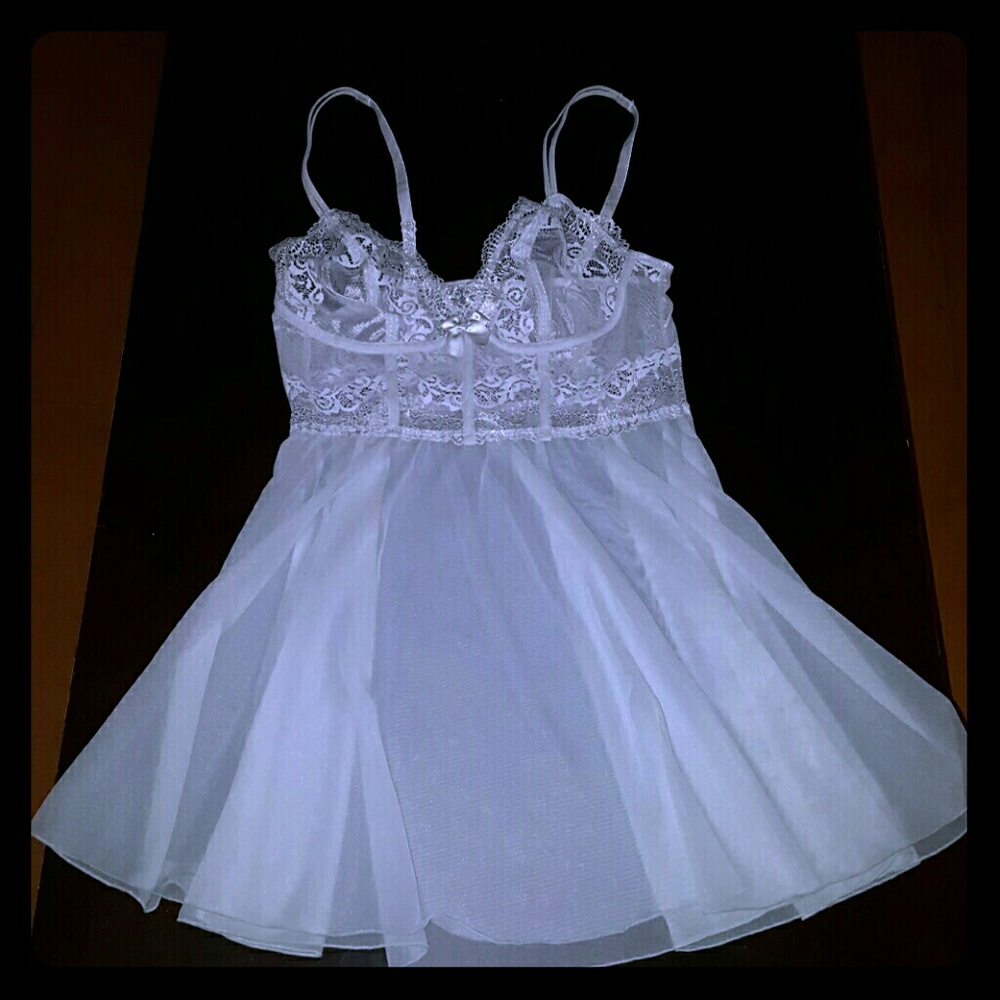 Romantic DKNY Nightgown/Lingere